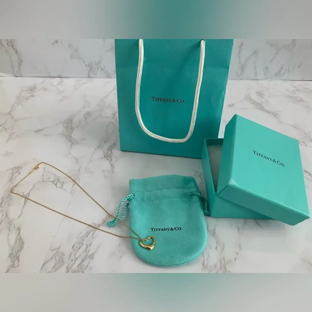 Tiffany and Co. Pendant Necklace Open Heart Peretti 18k Yellow Gold